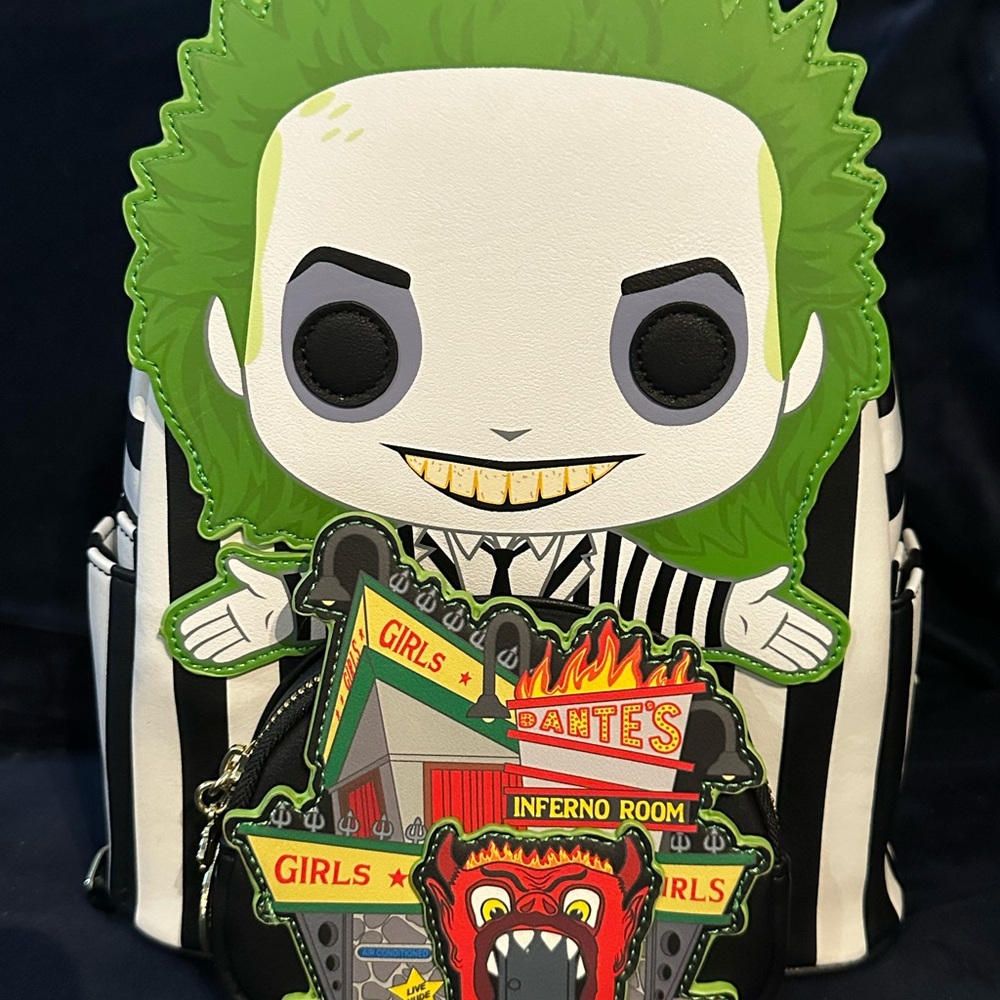 BOGO 50% OFF!!!

BNWT Loungefly POP Beetlejuice GLOW IN THE DARK Backpack